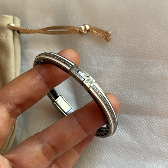 Vintage La Rose White Enamel Silver Diamonds Bangle Bracelet with Clasp - Picture 4 of 15